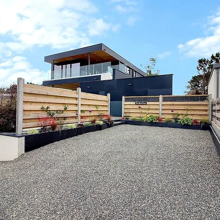 Holiday home The Black House
