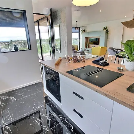 The Black House Holiday home